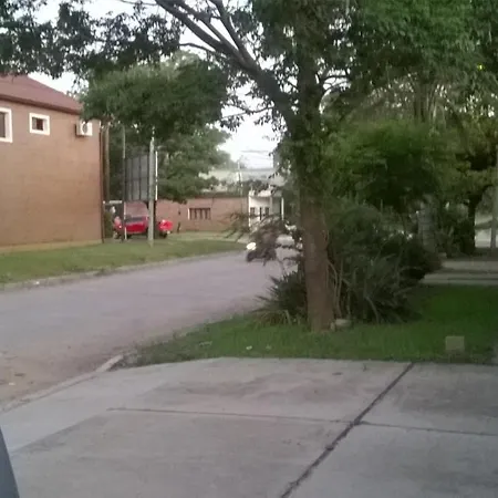 Hermoso Departamento De 1 Dorm, Con Estacionamiento Mediano Resistencia Exterior photo