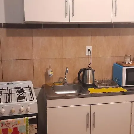 Hermoso Departamento De 1 Dorm, Con Estacionamiento Mediano Resistencia Exterior photo