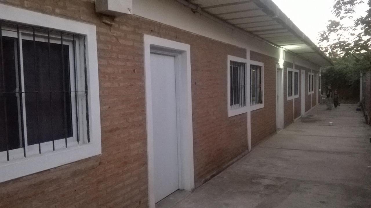 Hermoso Departamento De 1 Dorm, Con Estacionamiento Mediano Resistencia