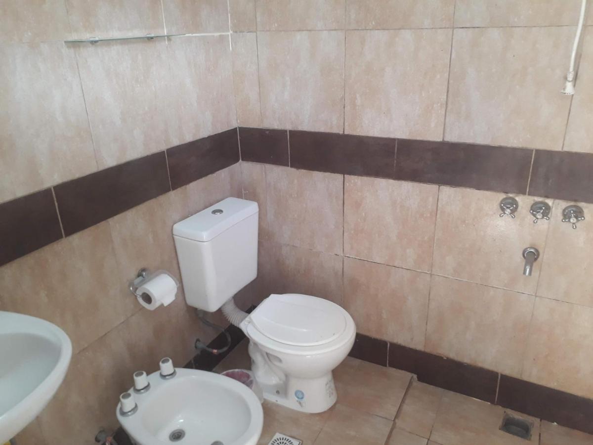 Hermoso Departamento De 1 Dorm, Con Estacionamiento Mediano * Resistencia