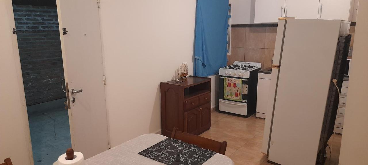 Hermoso Departamento De 1 Dorm, Con Estacionamiento Mediano * Resistencia