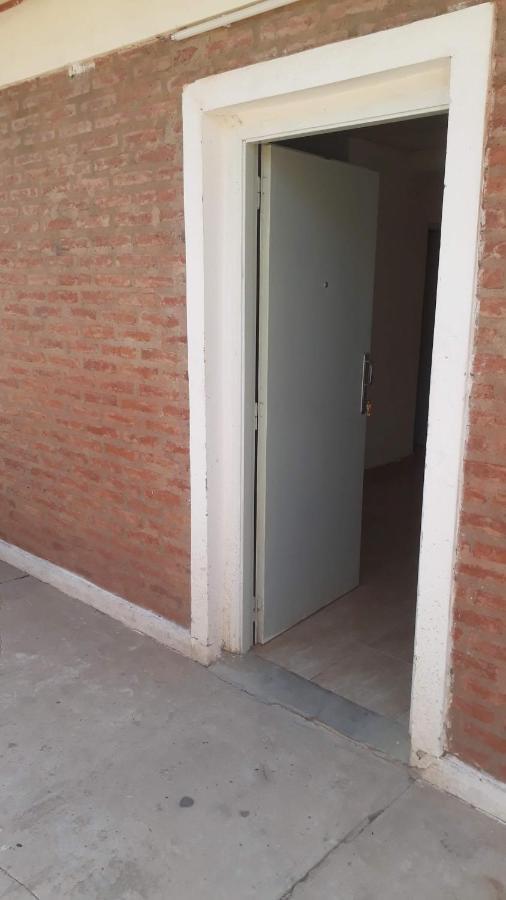 Hermoso Departamento De 1 Dorm, Con Estacionamiento Mediano * Resistencia